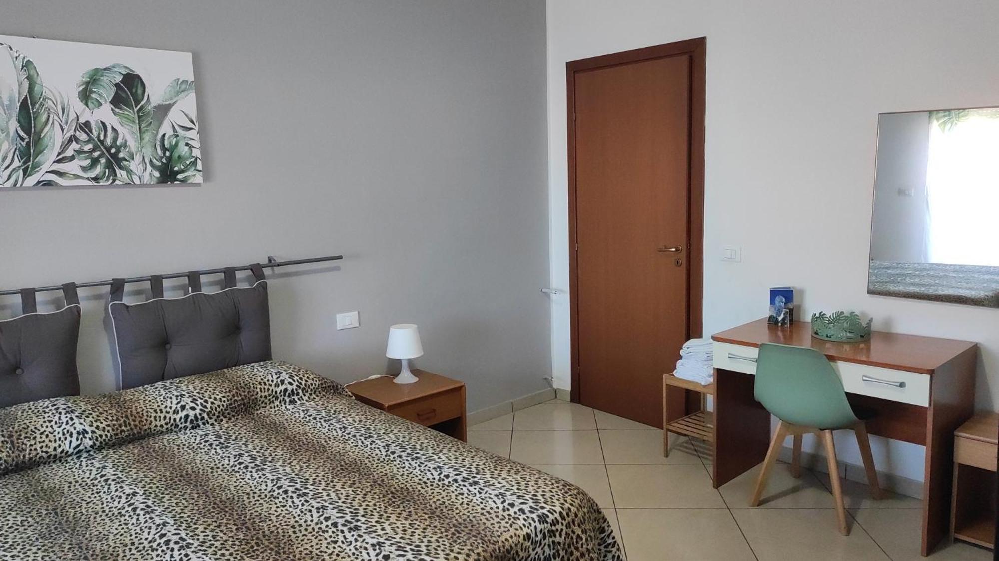 Bed And Breakfast Oasi Reggio Calabria Zimmer foto